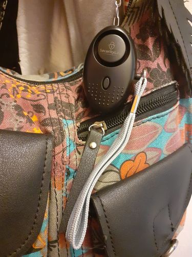 Customer photo review of Alarme de poche anti-agression SecurityLife