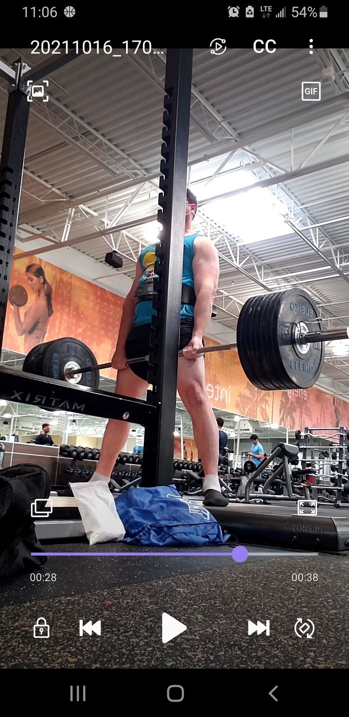 Customer photo review of Strength Shop Riot Deadlift Slippers - IPF legal