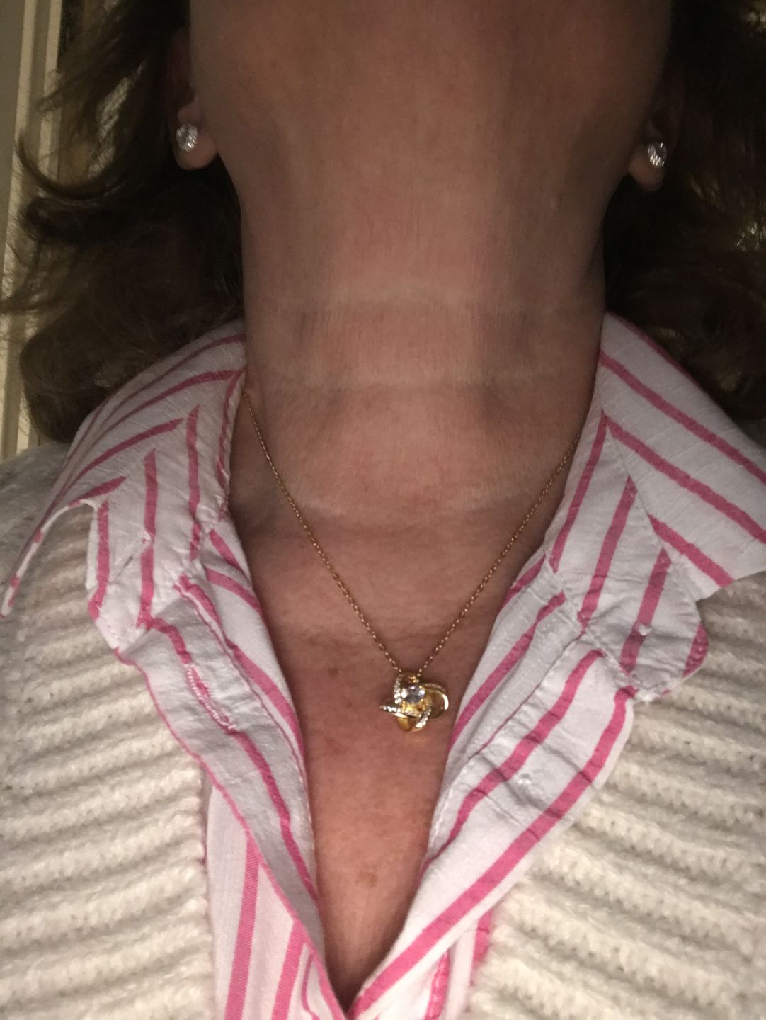 Customer photo review of To My Wonderful Wife Silver Love knot necklace
