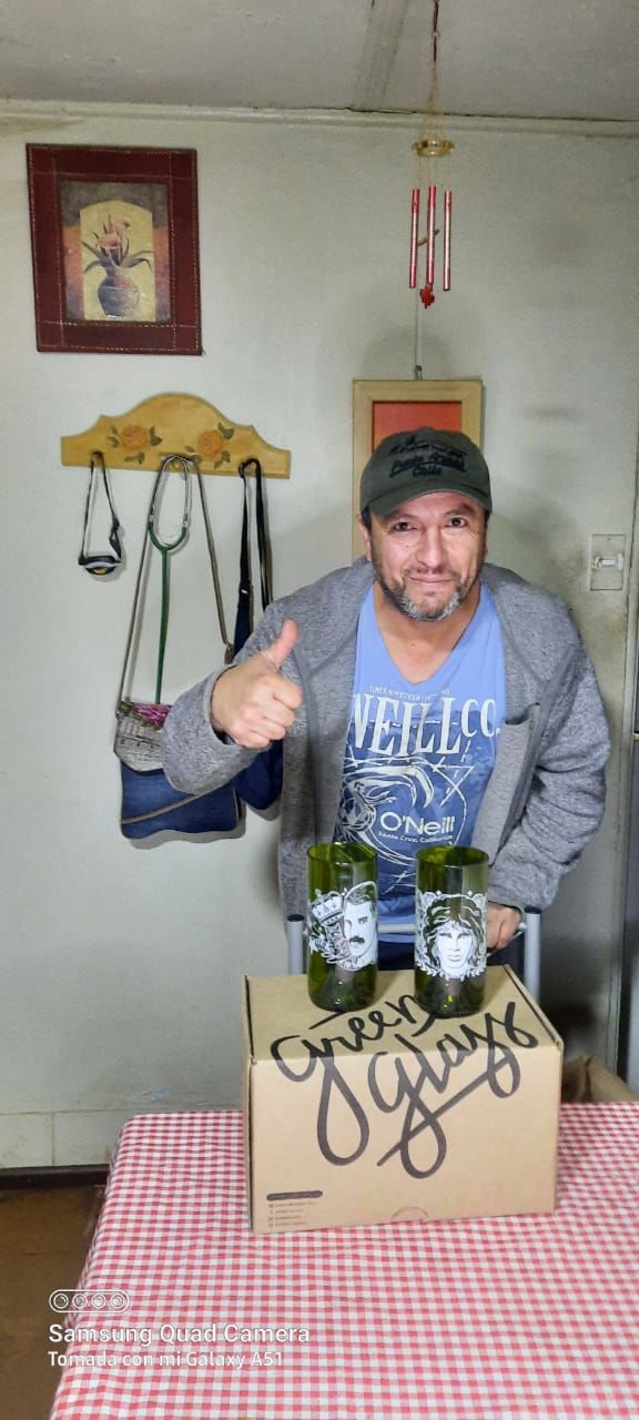 Customer photo review of Vasos Rockstar Juego de 6 Vasos