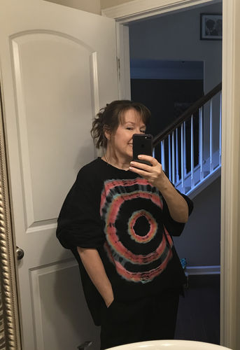 Customer photo review of Neil Sweatshirt - Onyx / Pink