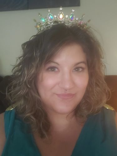 Customer photo review of Gem Queen Crown
