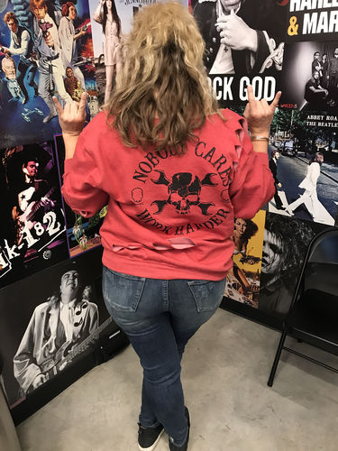 Customer photo review of 174 - Nobody Wide Neck Sweatshirt