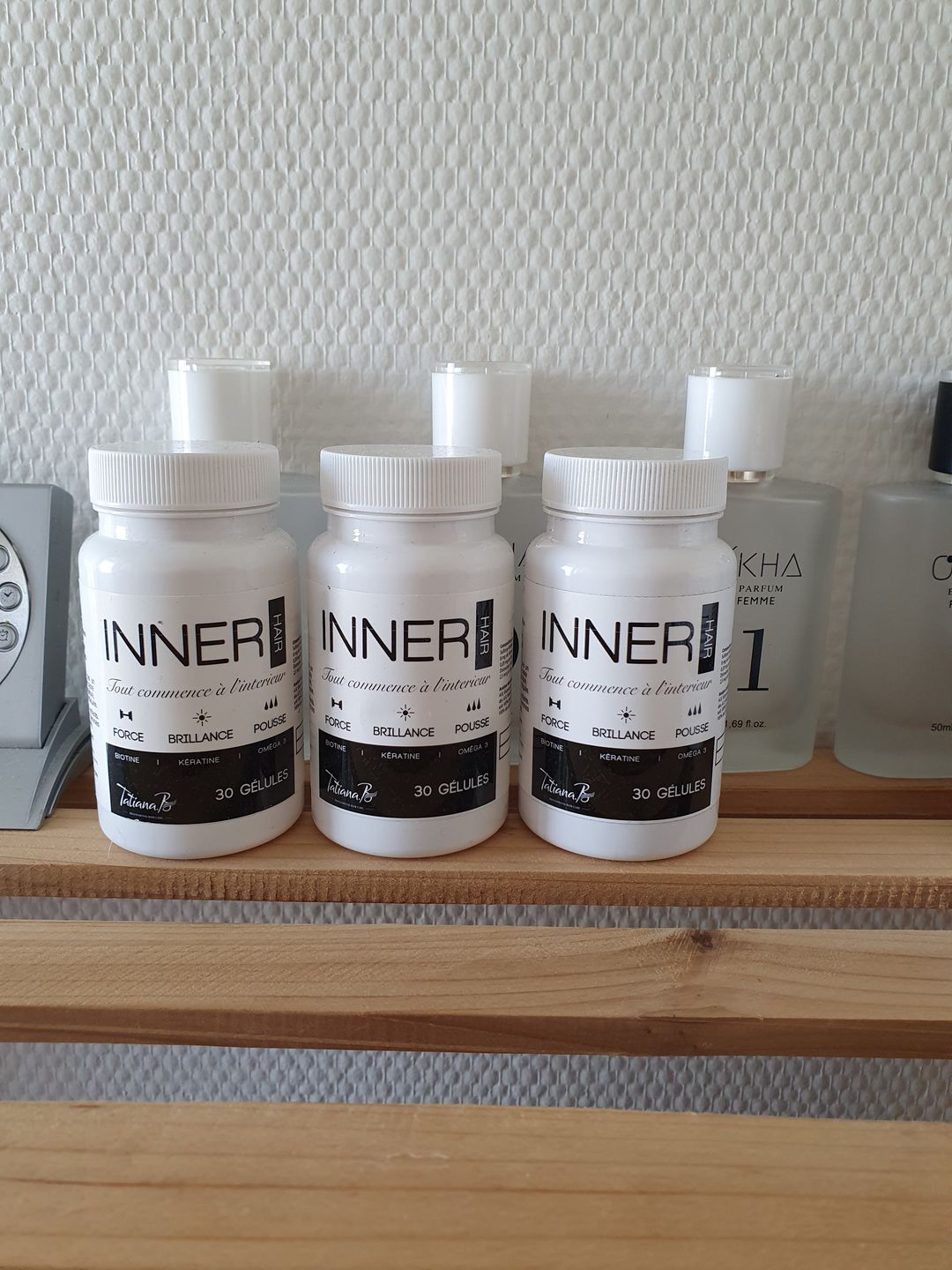 Customer photo review of INNER - VITAMINES POUR LES CHEVEUX - 1 MOIS