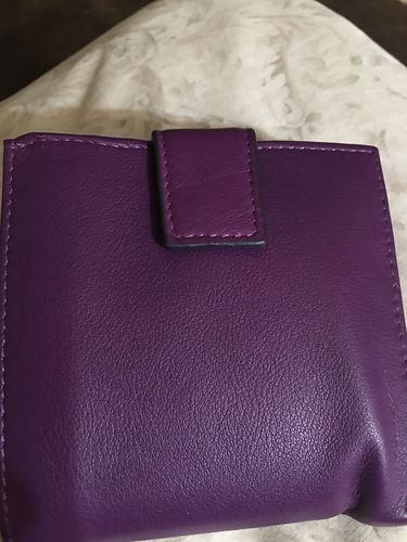 Customer photo review of Donington L-Shaped Wallet