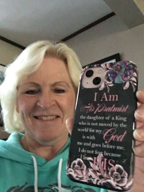 Customer photo review of I am the daughter of a King personalized name iPhone case | Christian gifts
