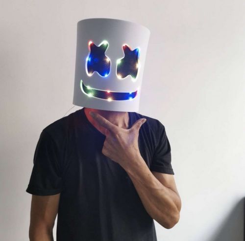 Customer photo review of Marshmallow Kostüm DJ