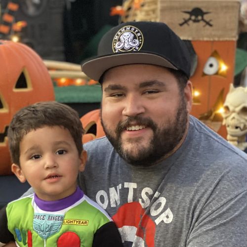 Customer photo review of Classic SnapBack - Black