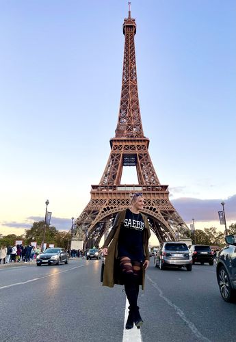 Customer photo review of Lifestyle Herren T-Shirt schwarz by SAEBIS®