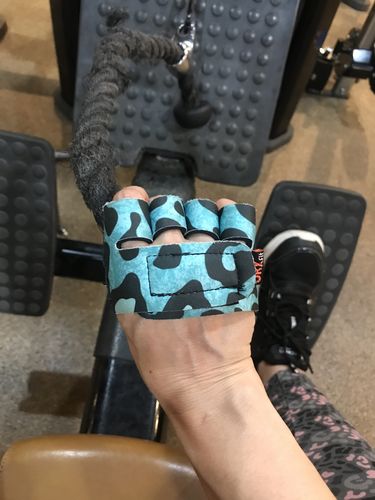 Customer photo review of Guantes Pesas GRAB Print Turquesa