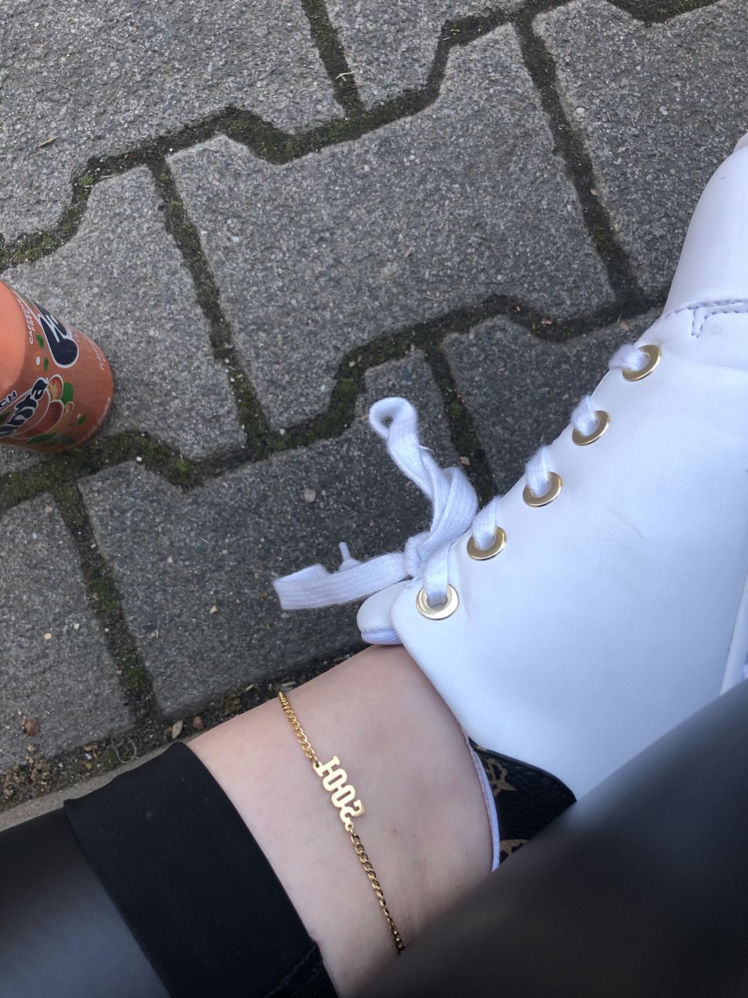 Customer photo review of Year Fußkette | 18K vergoldet