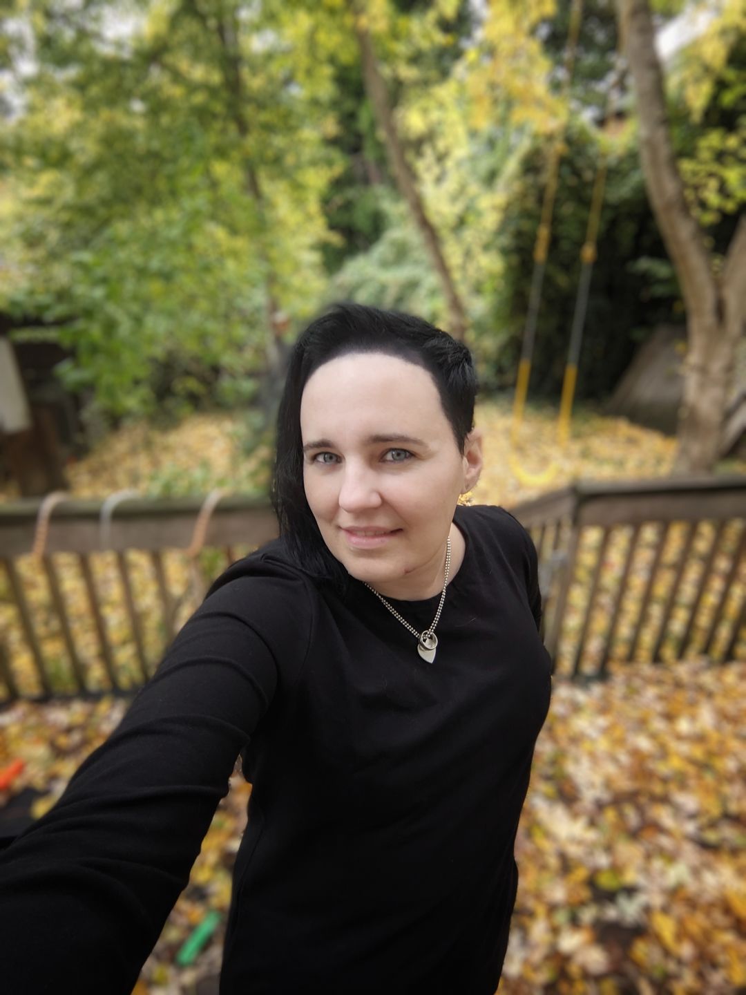 Customer photo review of Shaped LS Tee Black - limited sizes