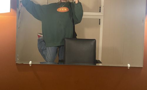 Customer photo review of Nike Athletic Sweatshirt Size XXL