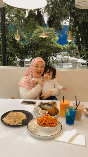 Customer photo review of Long Shawl Bloom Abstract Mixed Satin Silk in Dreaming of You