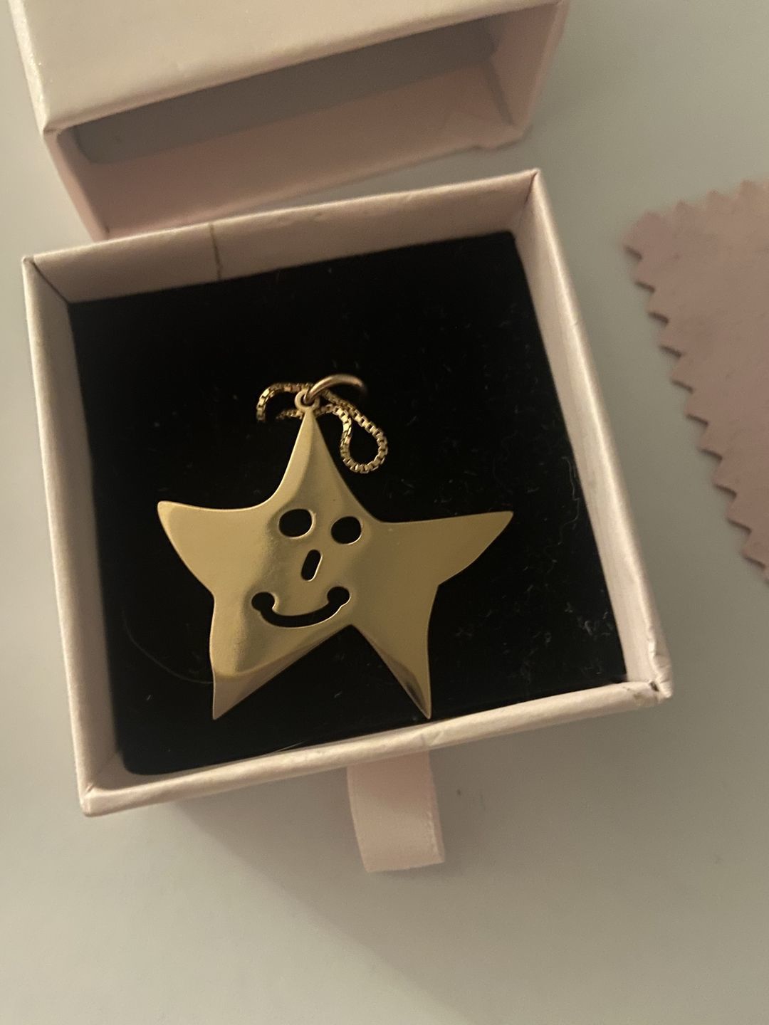 Customer photo review of Children's Drawing As A Necklace Or Pendant