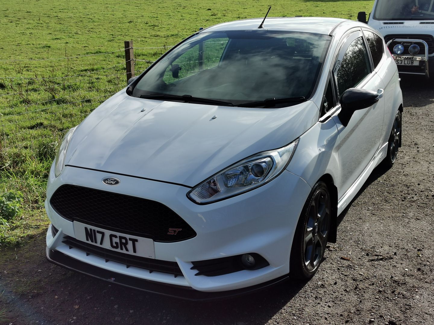 Customer photo review of Ford 'Mist' Washer Jets (Non-Heated)