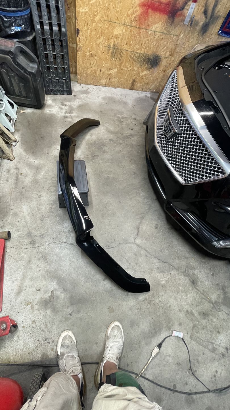 Customer photo review of 2014-19 Cadillac CTS Vsport Carbon Front Splitter