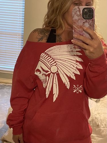Customer photo review of 3 - Apache Wide Neck Sweatshirt