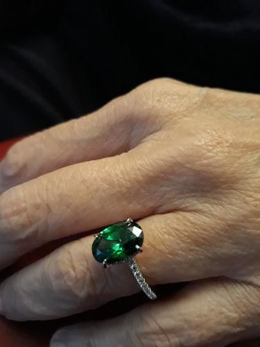 Customer photo review of Louily Classic Oval Cut Emerald Green Simulated Diamond Engagement Ring In Sterling Silver
