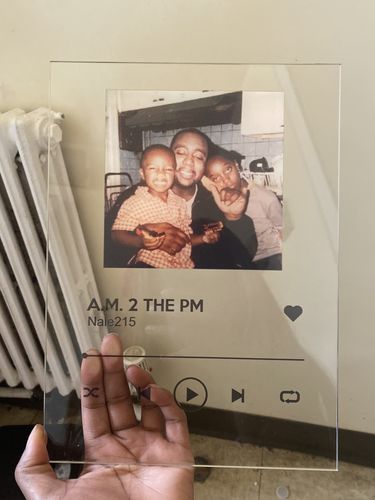 Customer photo review of Custom Song Plaque - The Best Anniversary Gift for Couples