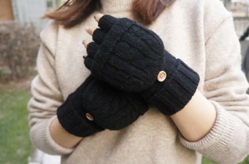 Customer photo review of Mitaines Laine - Beige