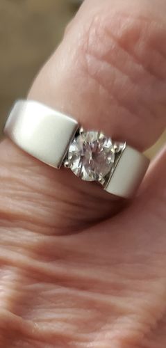 Customer photo review of Fashion Solitaire Round Moissanite Sterling Silver Wedding Ring