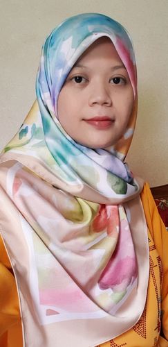 Customer photo review of Bloom Abstract in Mixed Satin Silk Square (Happy Vibes)