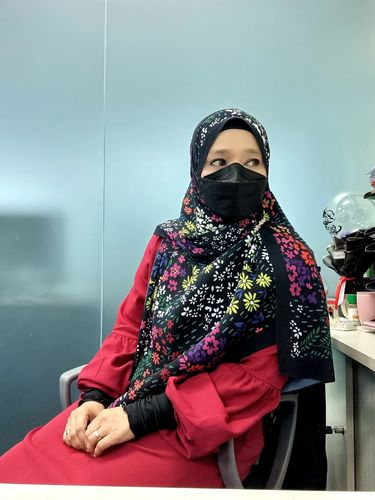 Customer photo review of (Full Pleats ) BLOOMING EID Shawls in DIVINE PETAL