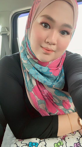 Customer photo review of (Full Pleats ) BLOOMING EID Shawls in ROMANTIC ARDOR