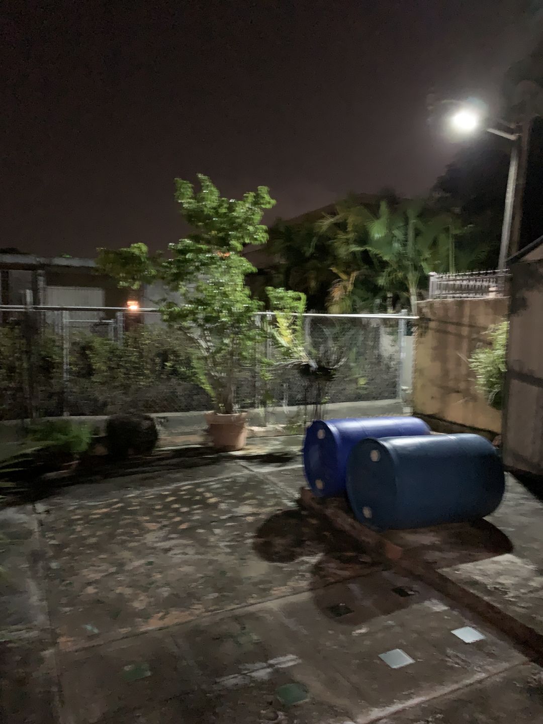 Customer photo review of 140W Solar Street Light 14000 Lumens