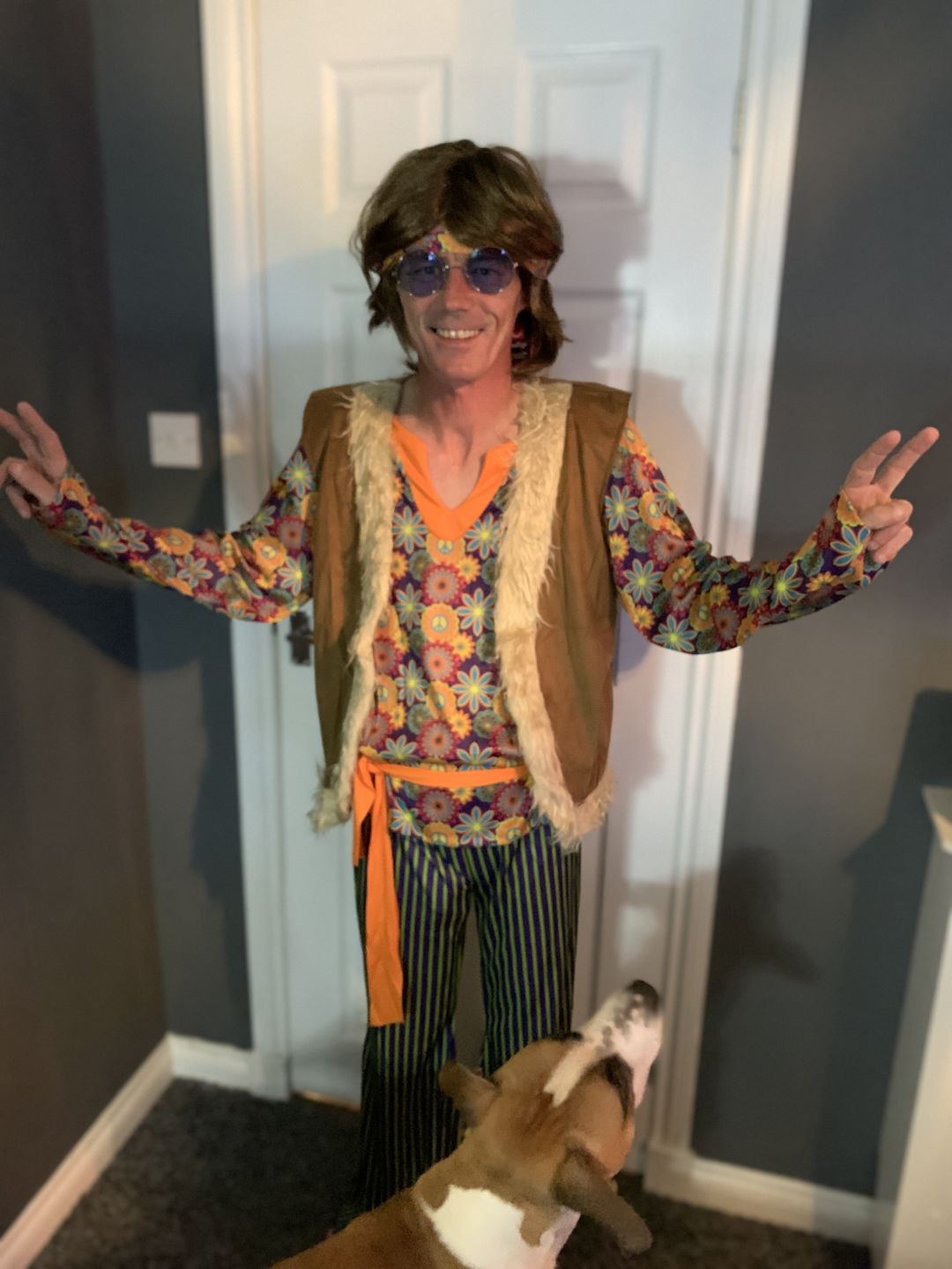 Customer photo review of 60s Singer Costume, Male