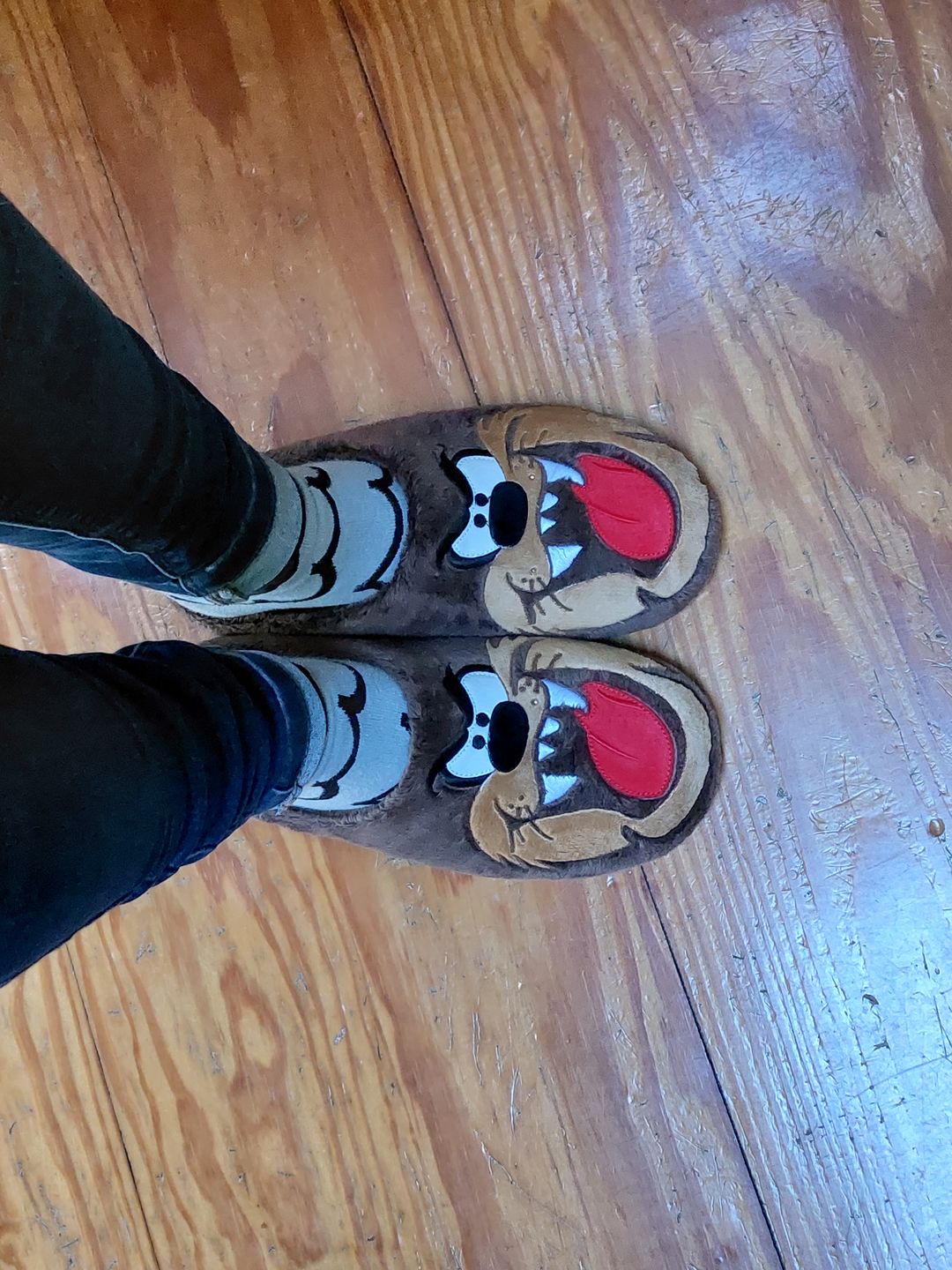 Customer photo review of Zapatilla casa demonio de Marpen
