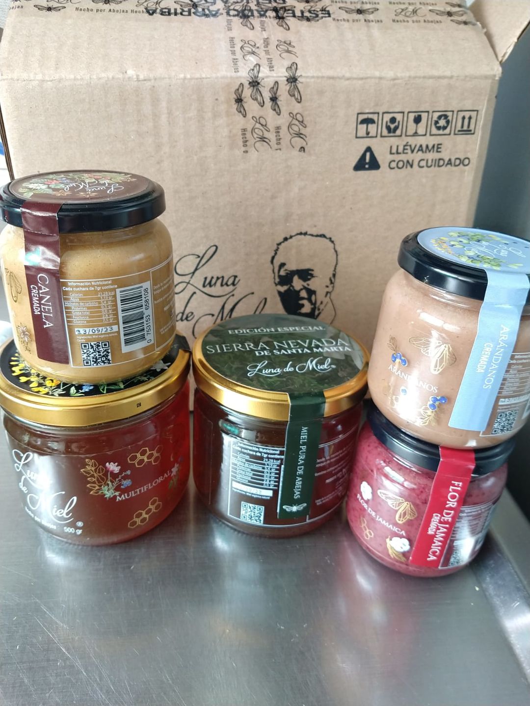 Customer photo review of Miel Cremada con arándanos