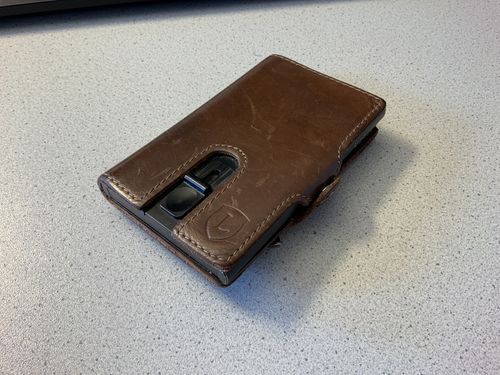 Customer photo review of Everest Smart Wallet
