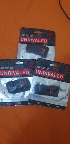 Customer photo review of "UNRIVALED" Finger Sleeves Three Pack