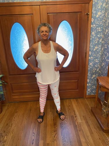 Customer photo review of Heartsy Stripes Leggings