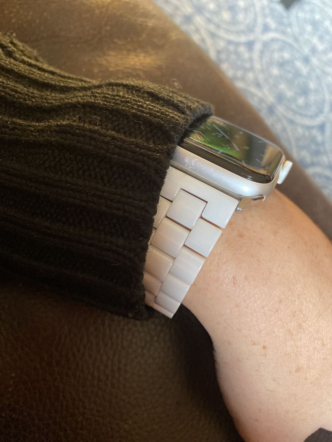 Customer photo review of Kleio Ceramic Band (2 Colours)