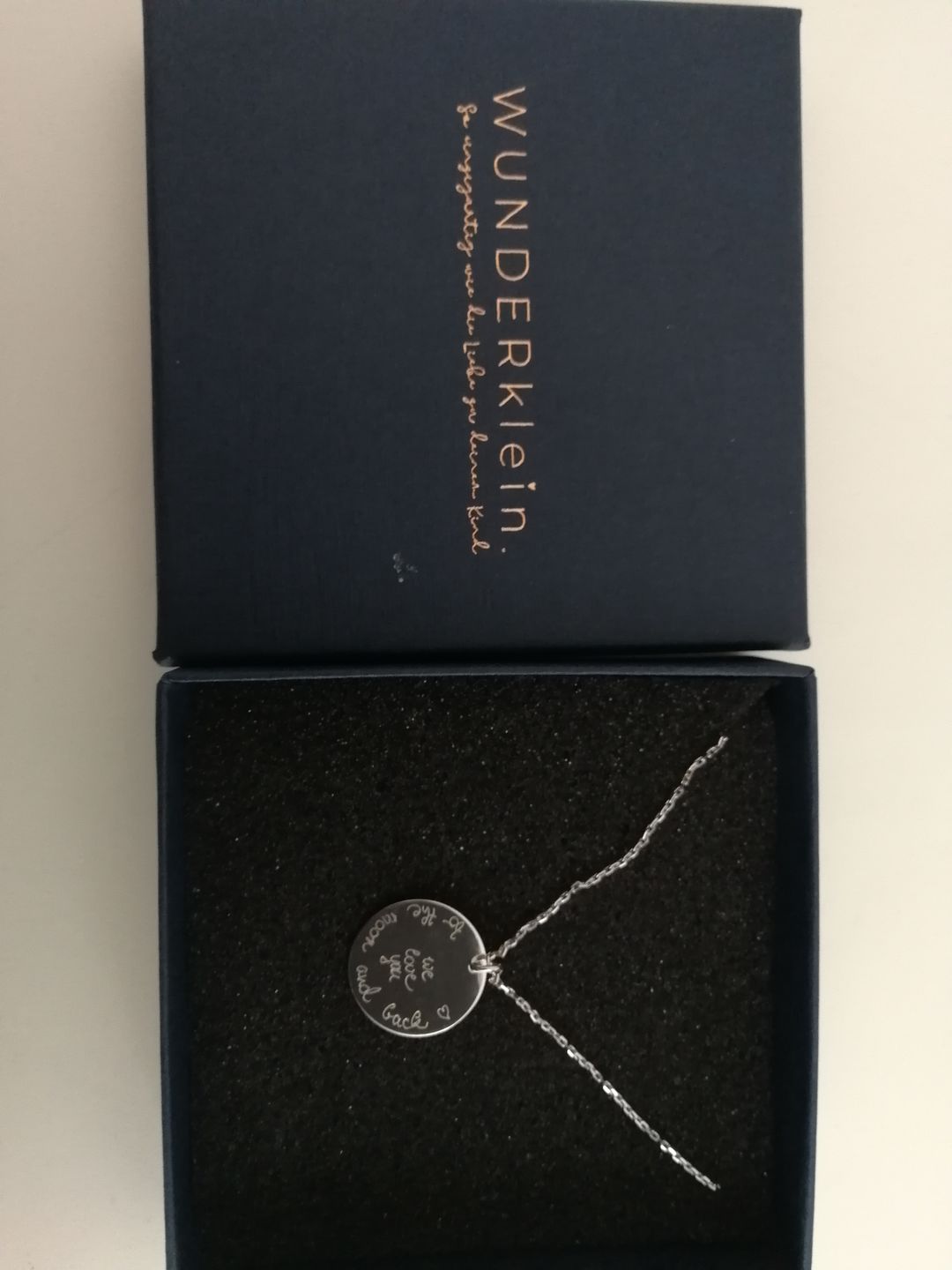 Customer photo review of Anhänger "Zartes Gravurplättchen rund"
