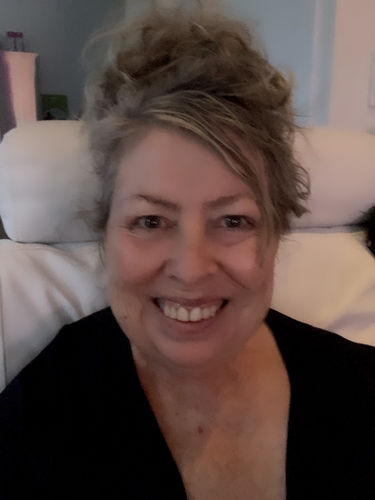 Customer photo review of JuvaBun Messy Bun
