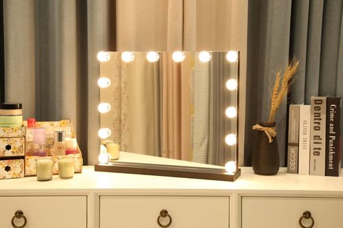 Customer photo review of Hollywood Mirror "Medium"