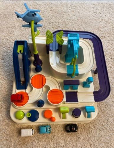 Customer photo review of CIRCUIT ÉDUCATIF MONTESSORI MAXI-ADVENTURE™
