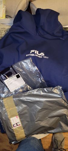 Customer photo review of BTS x FILA Official Loose Fit One Point Logo Hood (Jungkook Version)