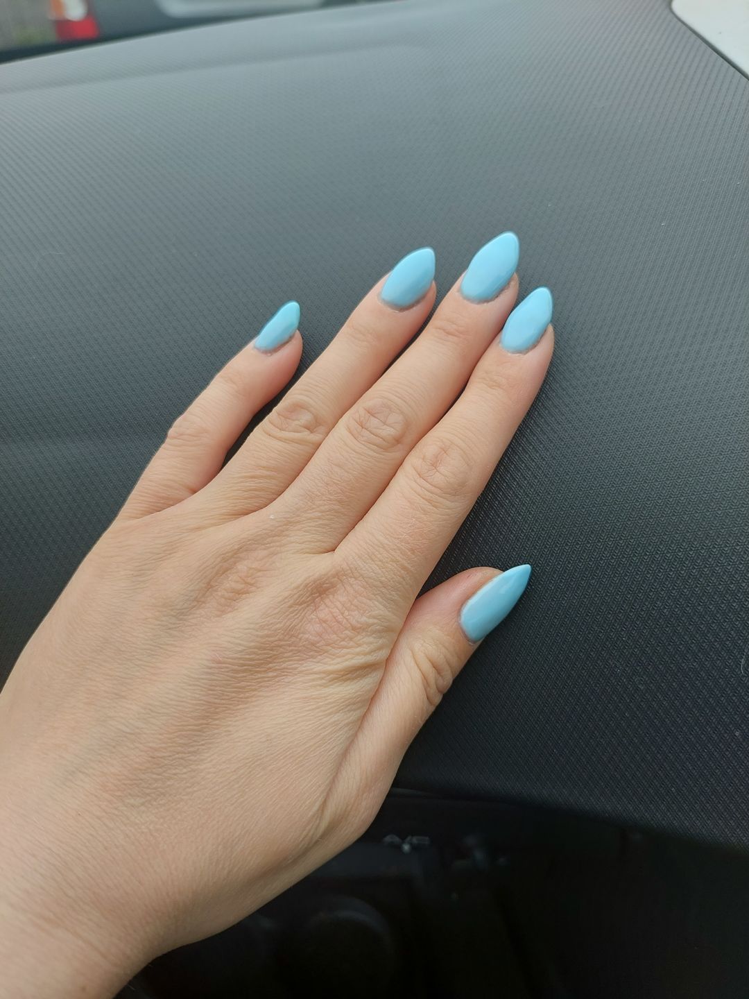 Customer photo review of Semilac Extend Base 807 Pastel Blue 5 in 1 UV Gel Polish ml