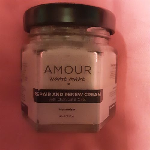Customer photo review of Repair & Renew Cream