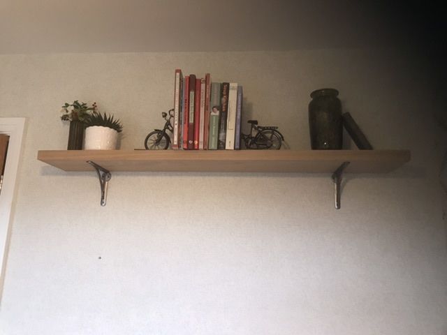Customer photo review of 7 Inch Ironbridge Cast Iron Shelf Bracket