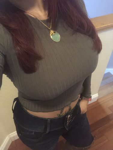 Customer photo review of Maisha Top Olive