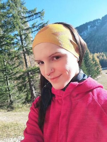 Customer photo review of KRXLN Stirnband - Performance Headband