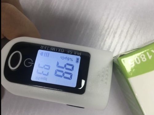 Customer photo review of OxyCheckPro™ The Fingertip Touch Digital Oxygen Checker