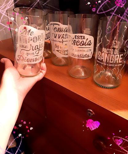 Customer photo review of Pacto de Sangre Juego de 6 Vasos