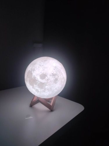 Customer photo review of Mystical Moon Lamp